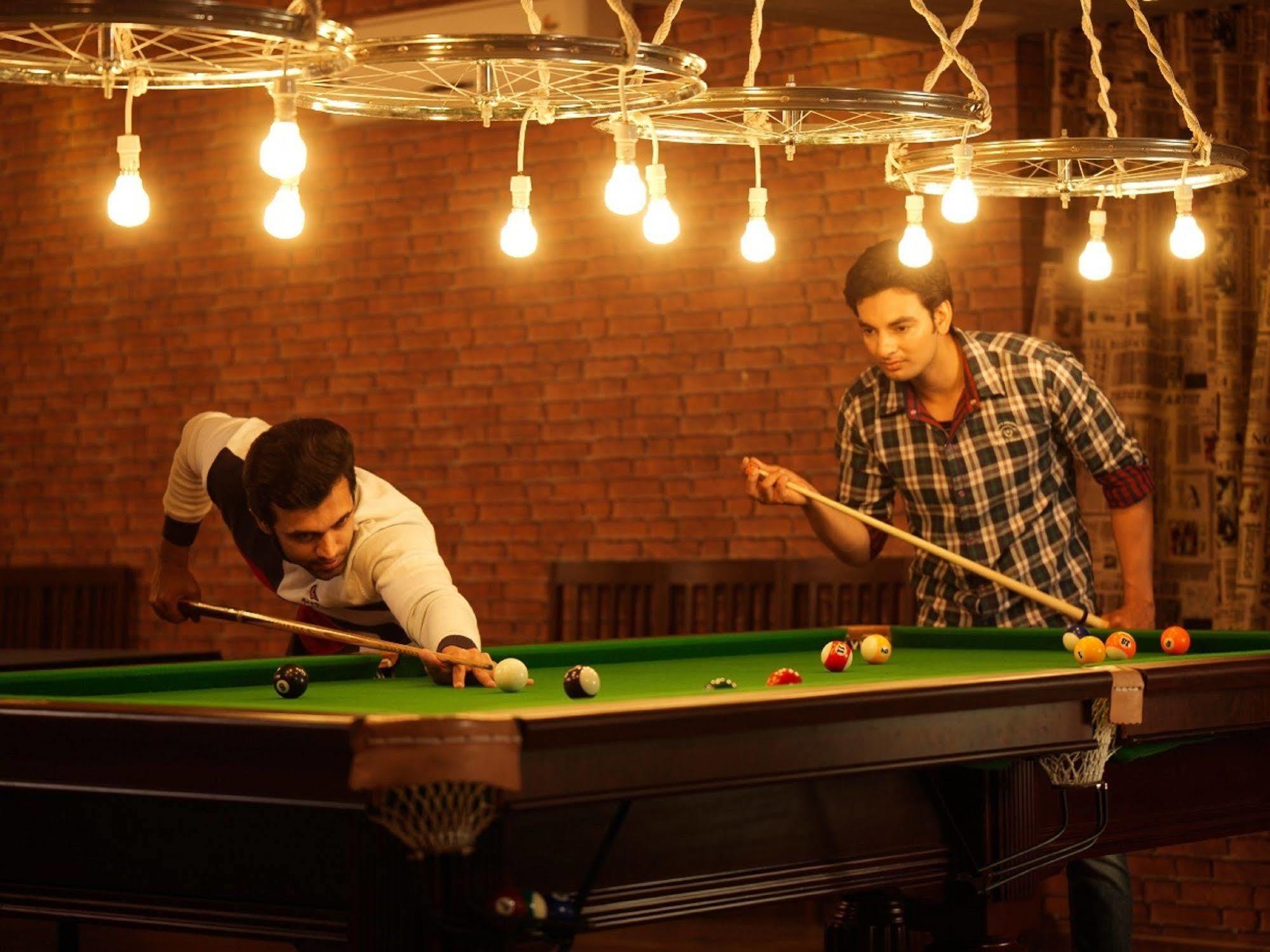 Palm Green Club Resort Jetalpur Bagian luar foto